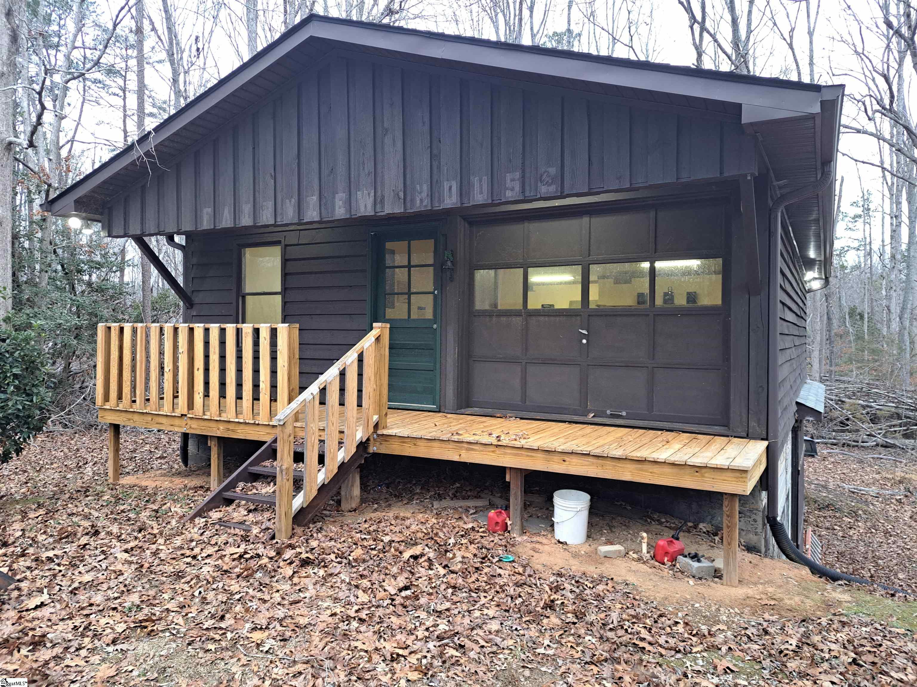 1923 Fairview Road Fountain Inn, SC 29644 - Photo 2 of 48