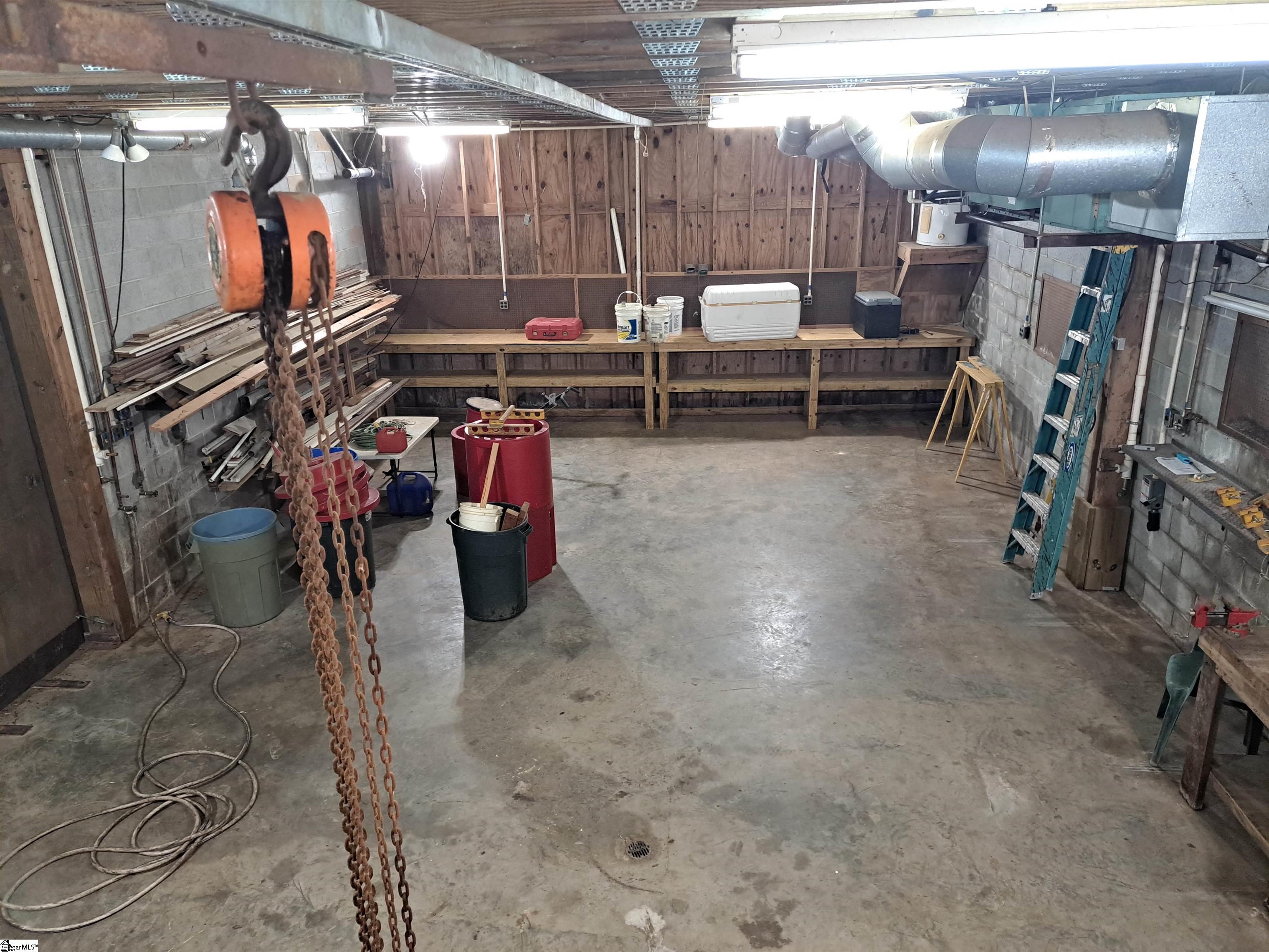 1923 Fairview Road Fountain Inn, SC 29644 - Photo 33 of 48