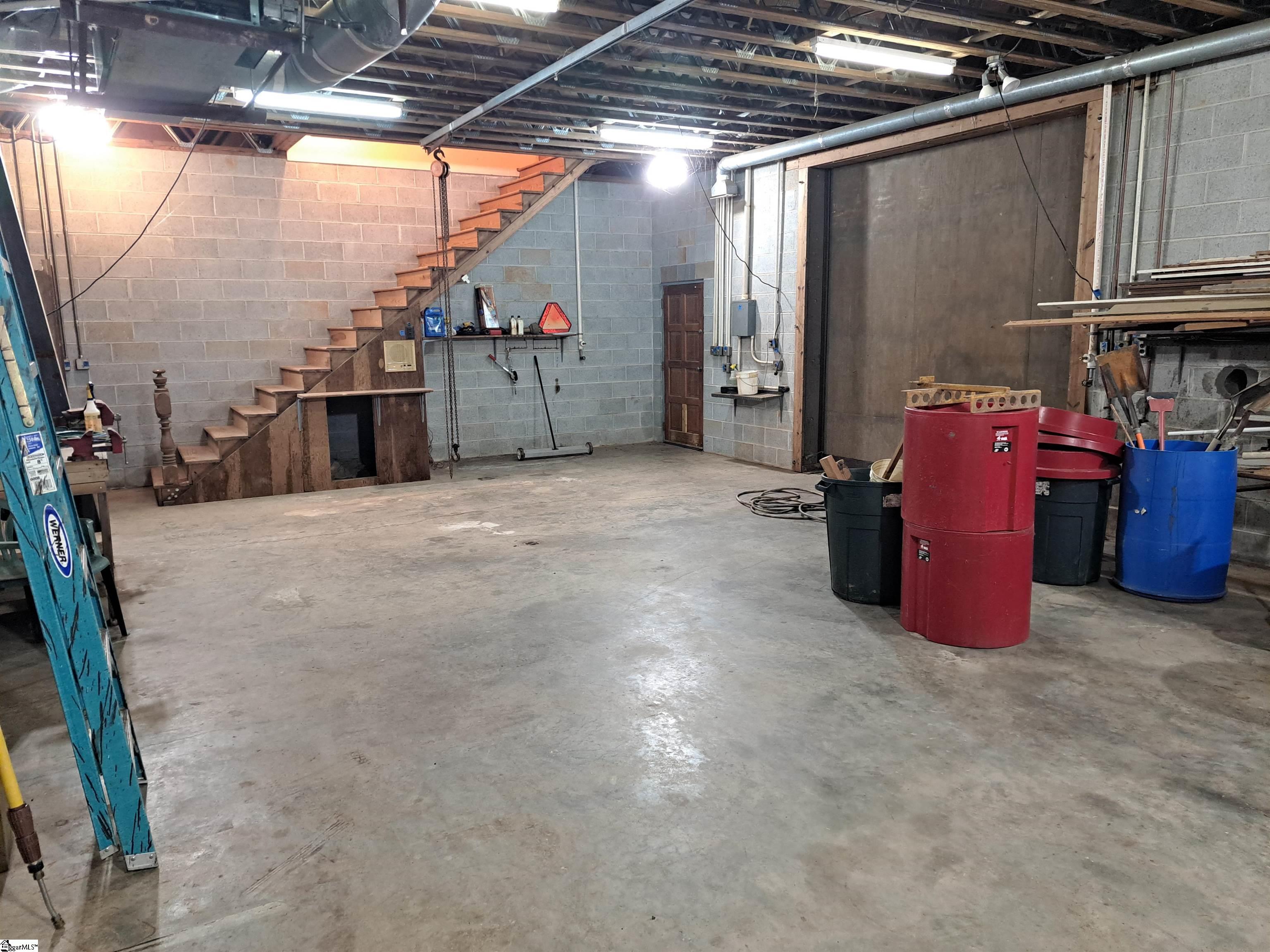 1923 Fairview Road Fountain Inn, SC 29644 - Photo 35 of 48