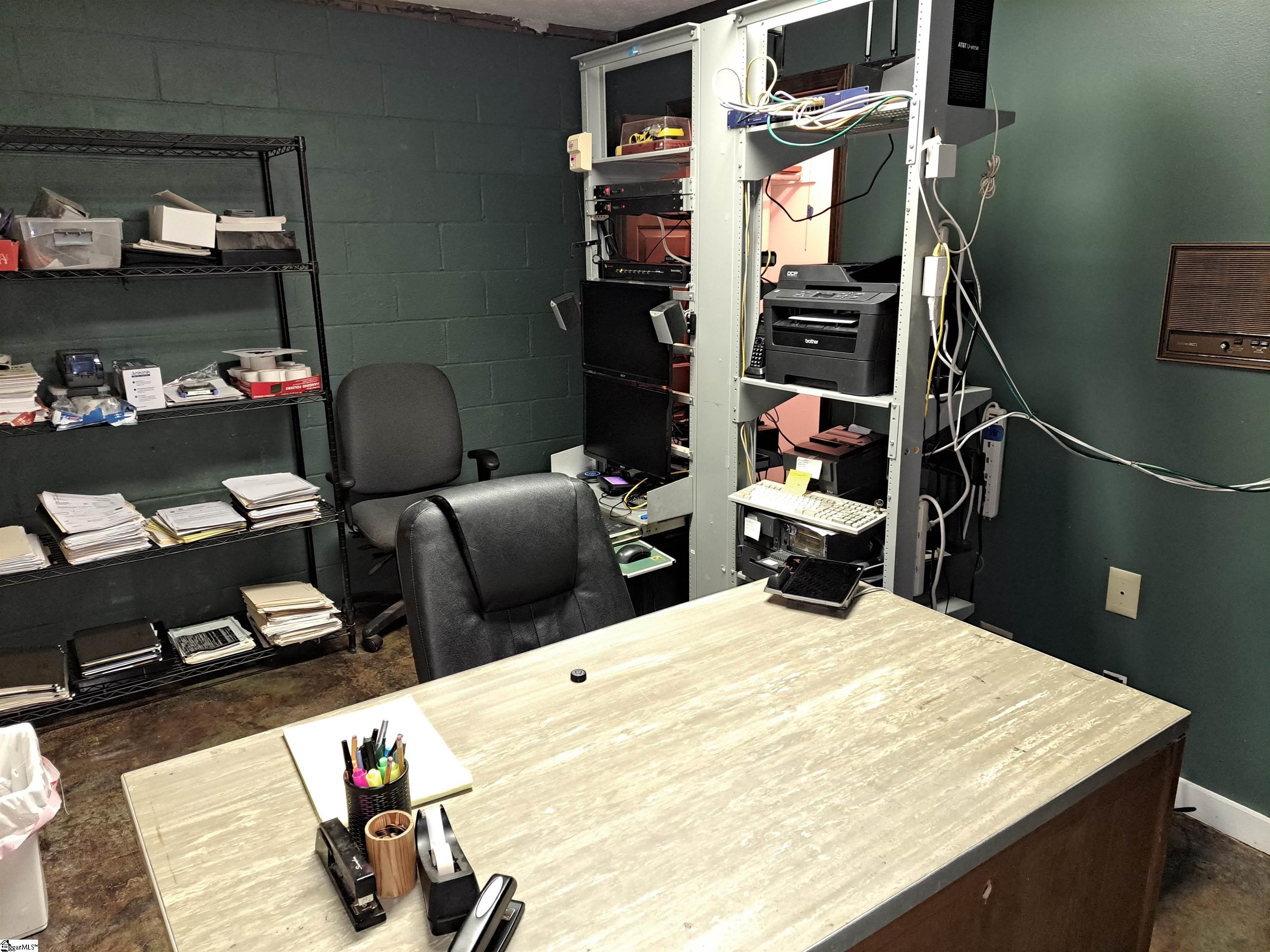 1923 Fairview Road Fountain Inn, SC 29644 - Photo 5 of 48