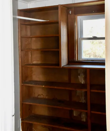 a view of walk in closet