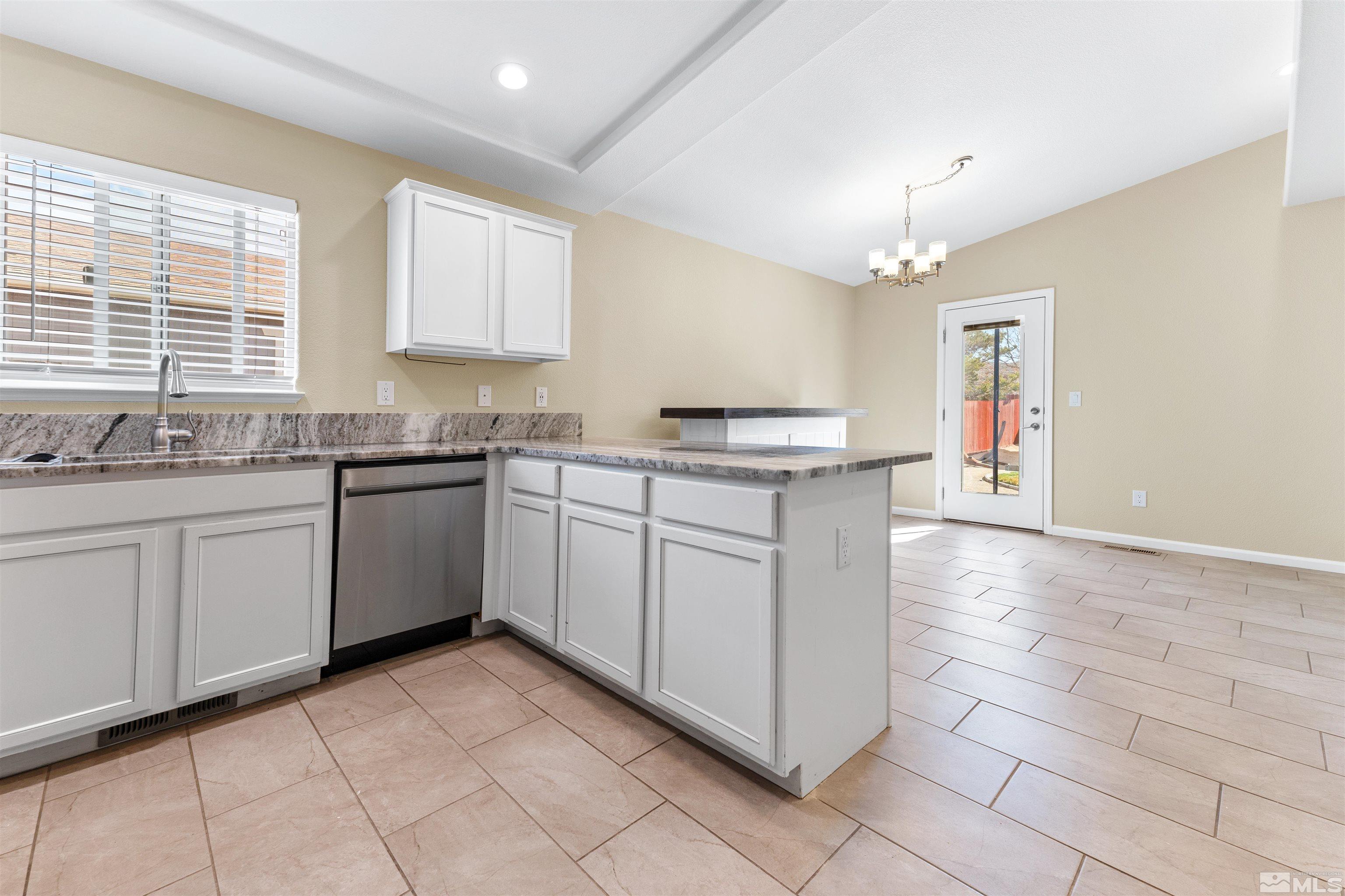 18370 Narrowleaf Court Reno, NV 89508 - Photo 12 of 20 Photo 12