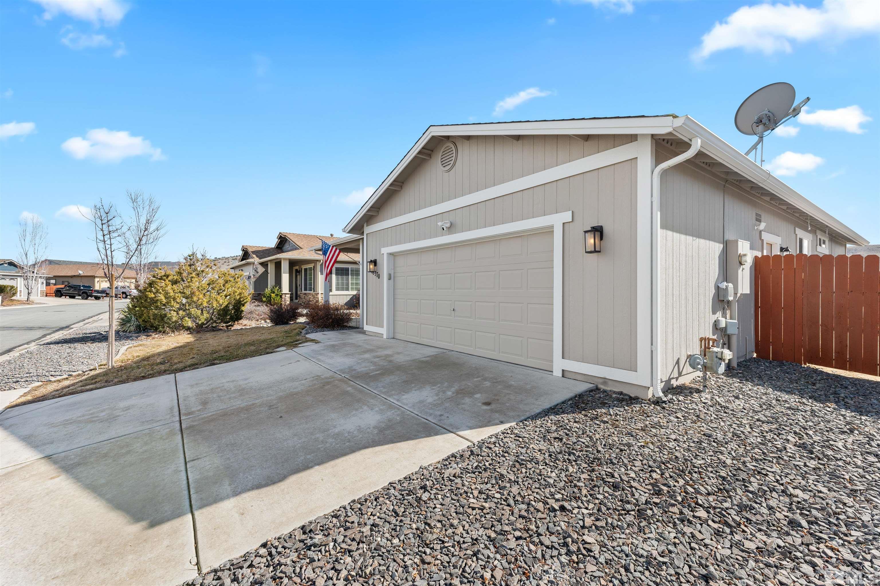 18370 Narrowleaf Court Reno, NV 89508 - Photo 3 of 20 Photo 3