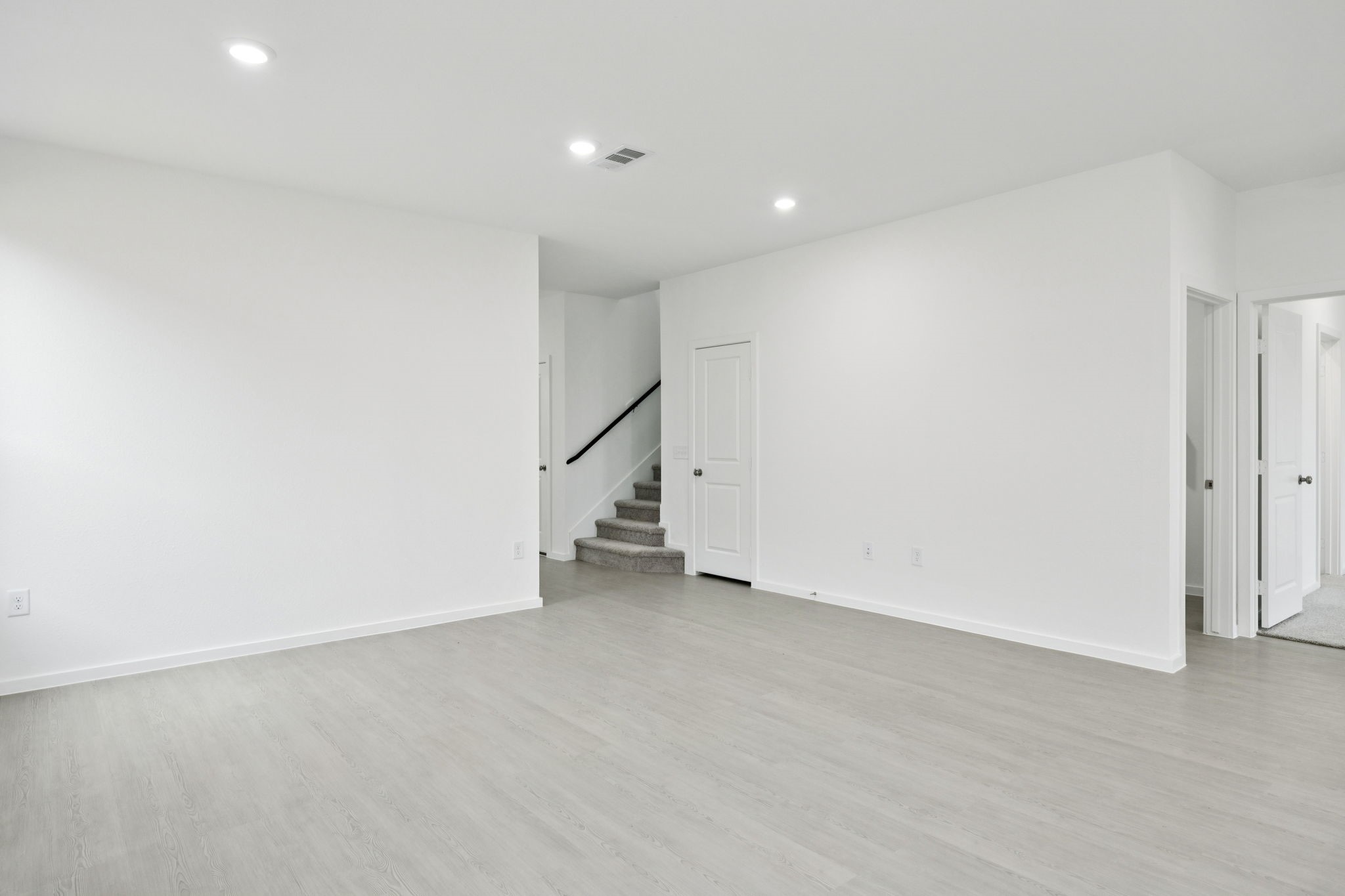414 Point Nemo Street Crosby, TX 77532 - Photo 5 of 50 an empty room with an entryway