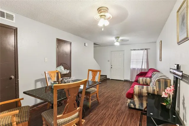 $389,000 | 1657 Gary Court, Gretna, LA 70056