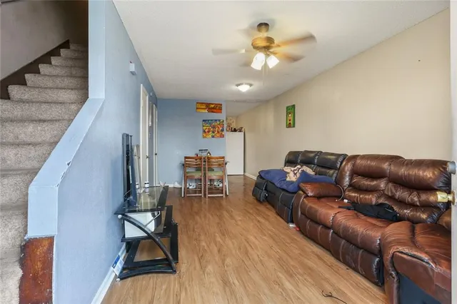 $389,000 | 1657 Gary Court, Gretna, LA 70056