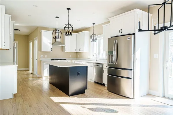 $1,100,000 | 99 West River Street, Upton, MA 01568