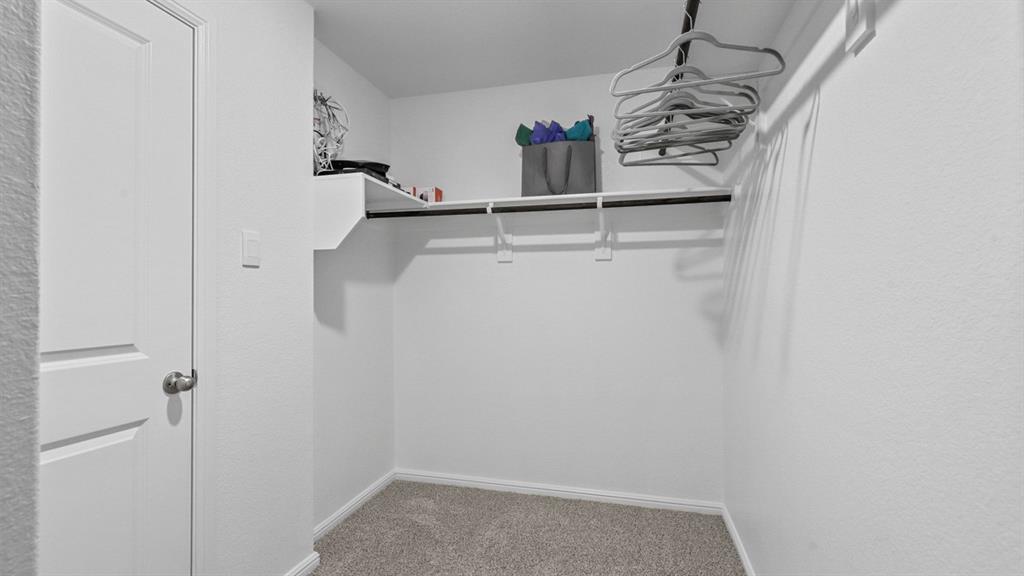 1013 Burnt Rnch Lane Fort Worth, TX 76131 - Photo 22 of 40