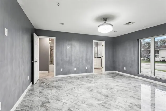 $3,300 | Undisclosed Address, Metairie, LA 70002