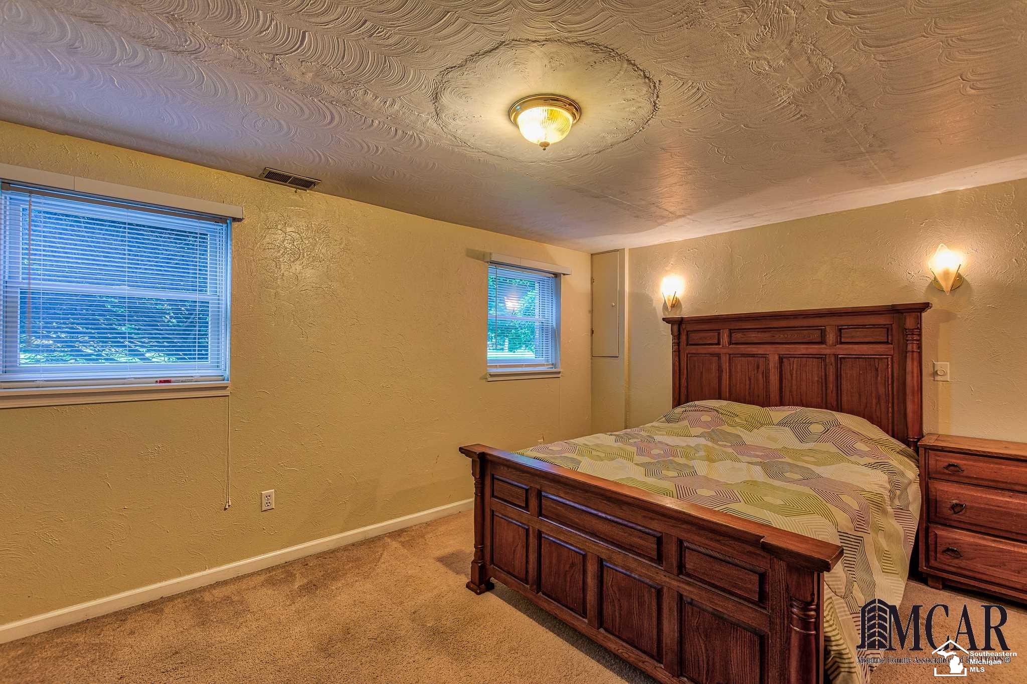 8801 Day Road Monroe, MI 48162 - Photo 19 of 33