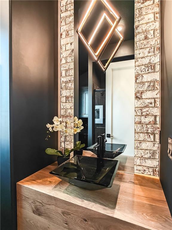 17212 Nieman Road Overland Park, KS 66221 - Photo 32 of 49