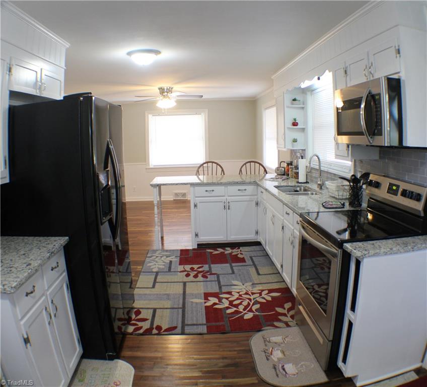 2645 Austin Traphill Road Elkin, NC 28621 - Photo 4 of 22 Gallery Image 4