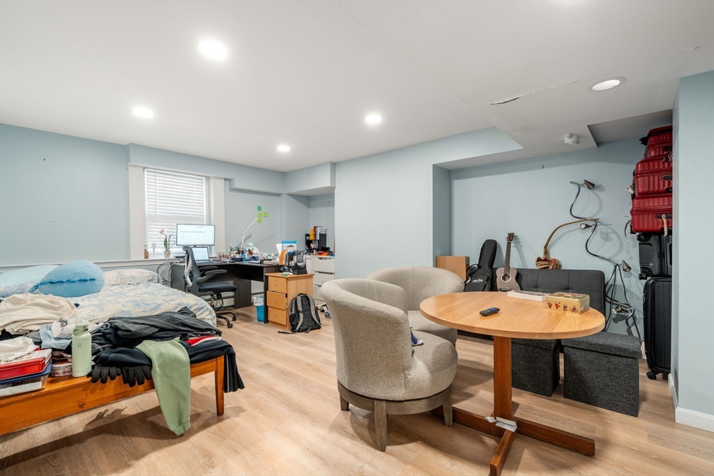 343 Harvard Street Cambridge, MA 02138 - Photo 26 of 41