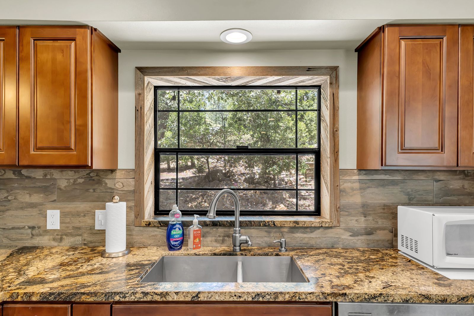 55175 John Muir Road, Unit CALIFO Idyllwild, CA 92549 - Photo 15 of 51 Great place to wash your dishes