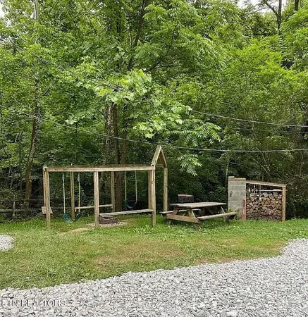 $195,000 | 332 Habersham Road, Duff, TN 37729