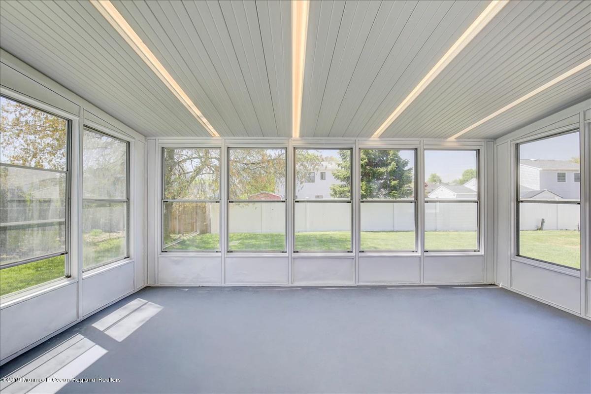 33 Starlight Road Howell, NJ 07731 - Photo 18 of 28 18-Sun Room