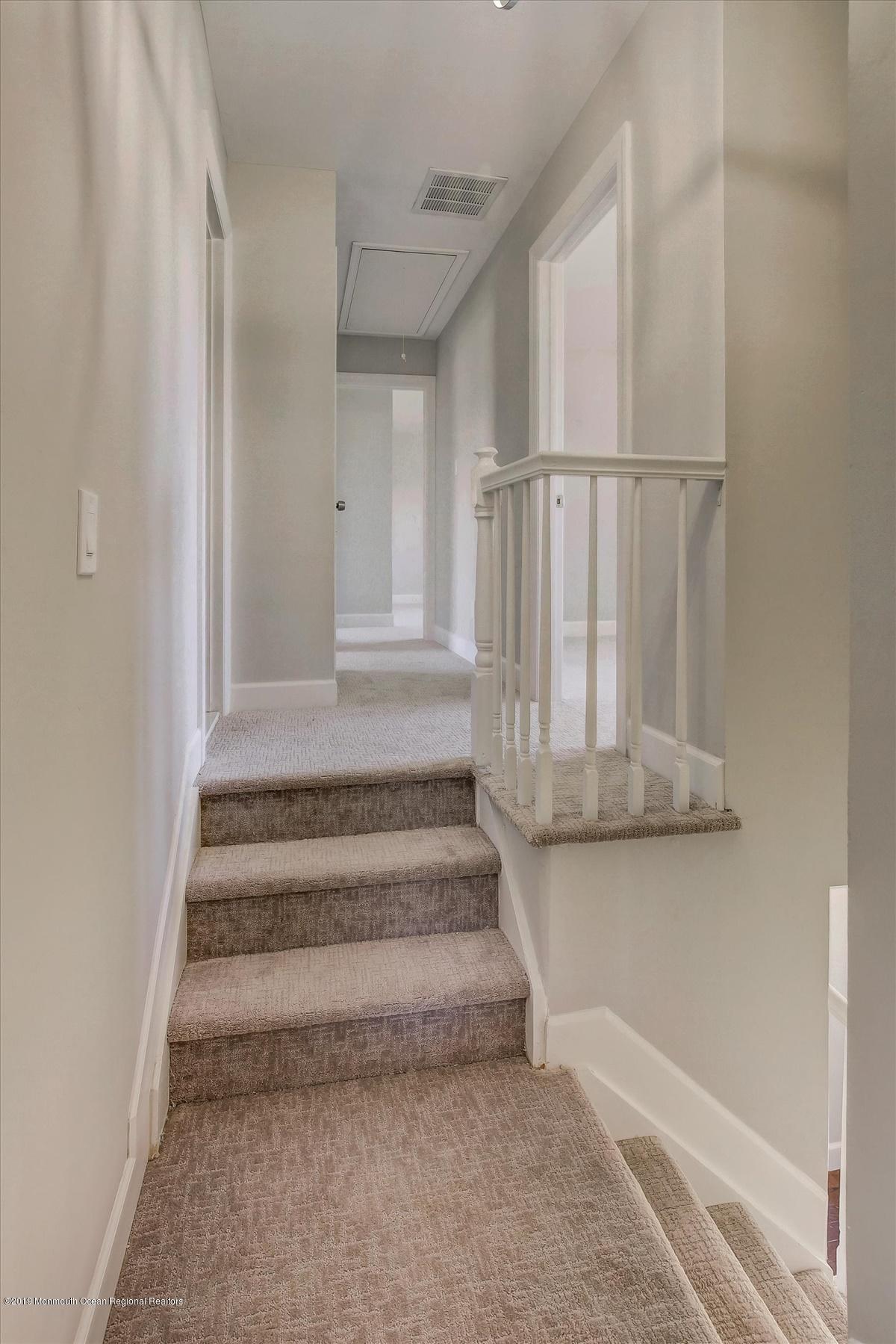 33 Starlight Road Howell, NJ 07731 - Photo 19 of 28 19-JKP_6243_4_5_6_7
