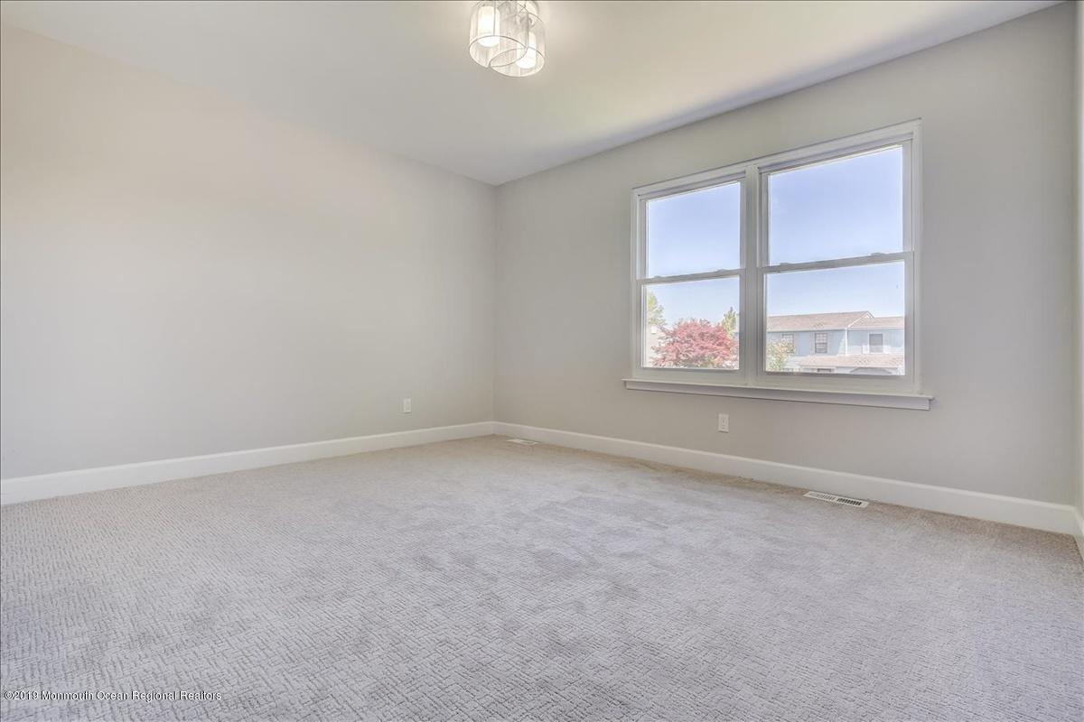33 Starlight Road Howell, NJ 07731 - Photo 23 of 28 23-JKP_6298_299_300_301_302