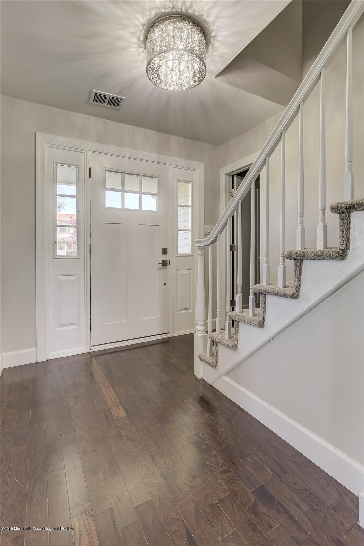 33 Starlight Road Howell, NJ 07731 - Photo 4 of 28 04-JKP_6118_19_20_21_22