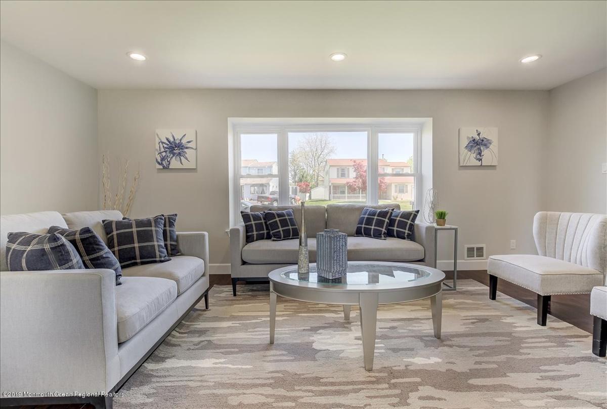 33 Starlight Road Howell, NJ 07731 - Photo 7 of 28 07-JKP_6098_099_100_101_102