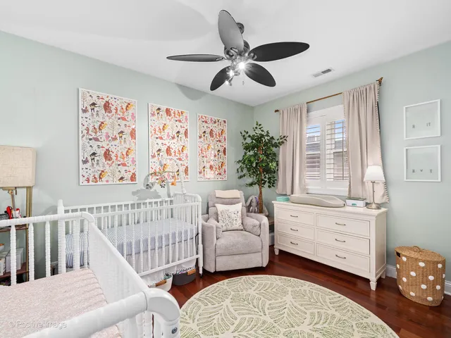 $675,000 | 2222 West Belmont Avenue, Unit 504, Chicago, IL 60618