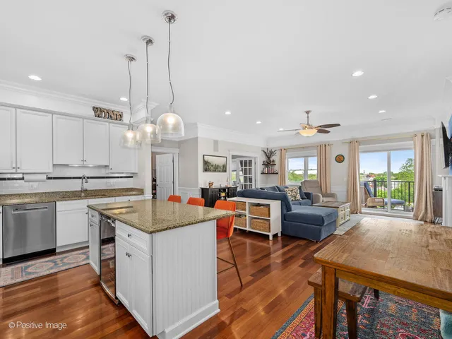 $675,000 | 2222 West Belmont Avenue, Unit 504, Chicago, IL 60618