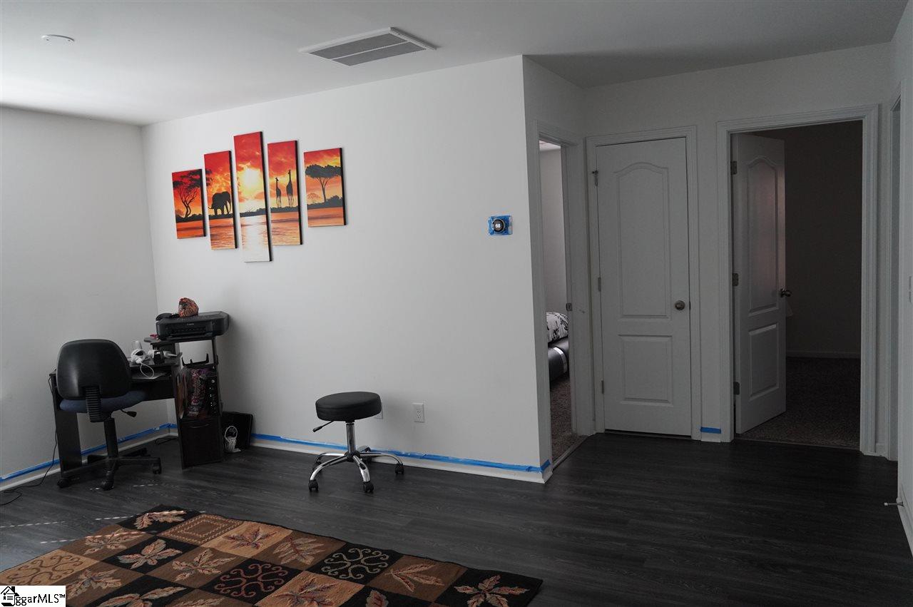 308 Skye Road Easley, SC 29642 - Photo 14 of 22 Gallery Image 14