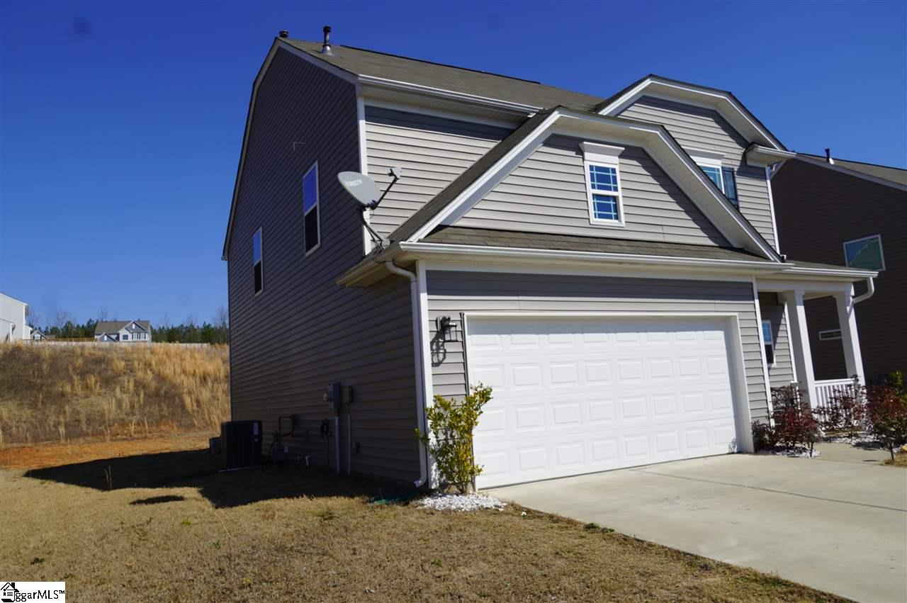 308 Skye Road Easley, SC 29642 - Photo 3 of 22 Gallery Image 3