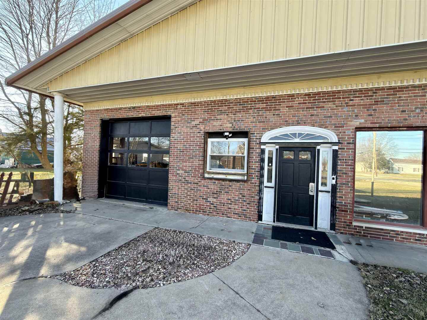 208 North 10th Street Altamont, IL 62411 - Photo 18 of 23