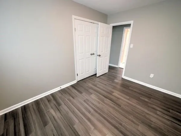$335,000 | 200 Willow Drive, Gretna, LA 70053