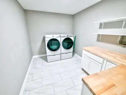 $335,000 | 200 Willow Drive, Gretna, LA 70053