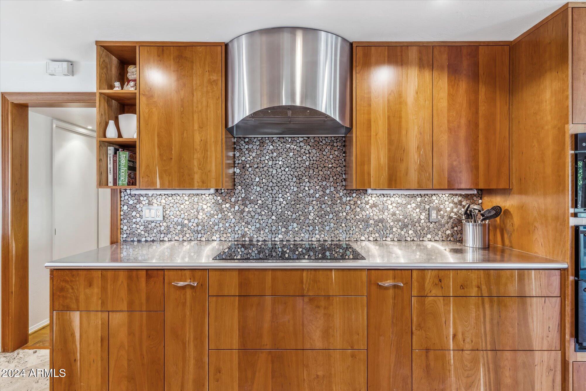 34 West State Avenue Phoenix, AZ 85021 - Photo 13 of 63 18-Kitchen