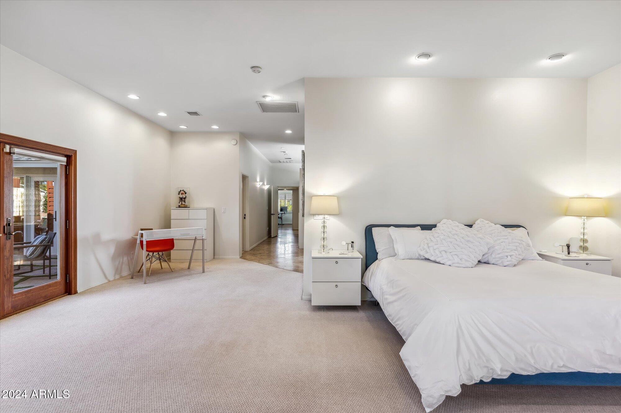 34 West State Avenue Phoenix, AZ 85021 - Photo 34 of 63 36-Primary Bedroom