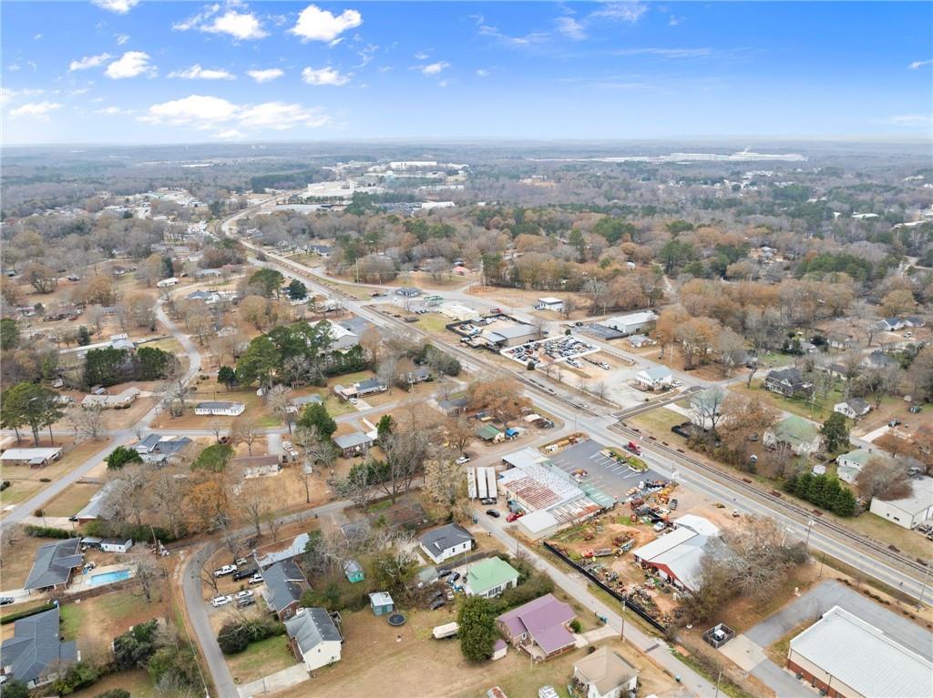 197 Peach Street Commerce, GA 30529 - Photo 35 of 40