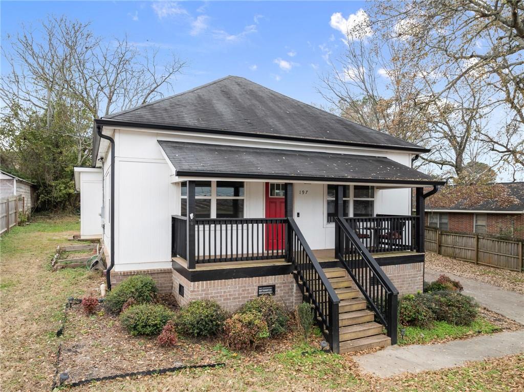 197 Peach Street Commerce, GA 30529 - Photo 4 of 40