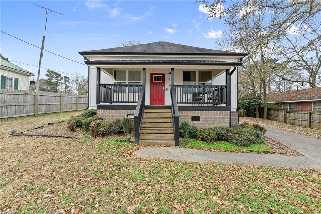 197 Peach Street Commerce, GA 30529 - Photo 5 of 40