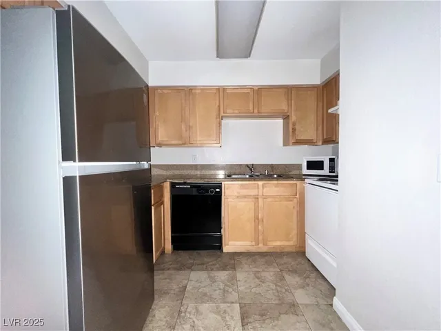 $1,000 | 3151 North Soaring Gulls Drive, Unit 1150, Las Vegas, NV 89128