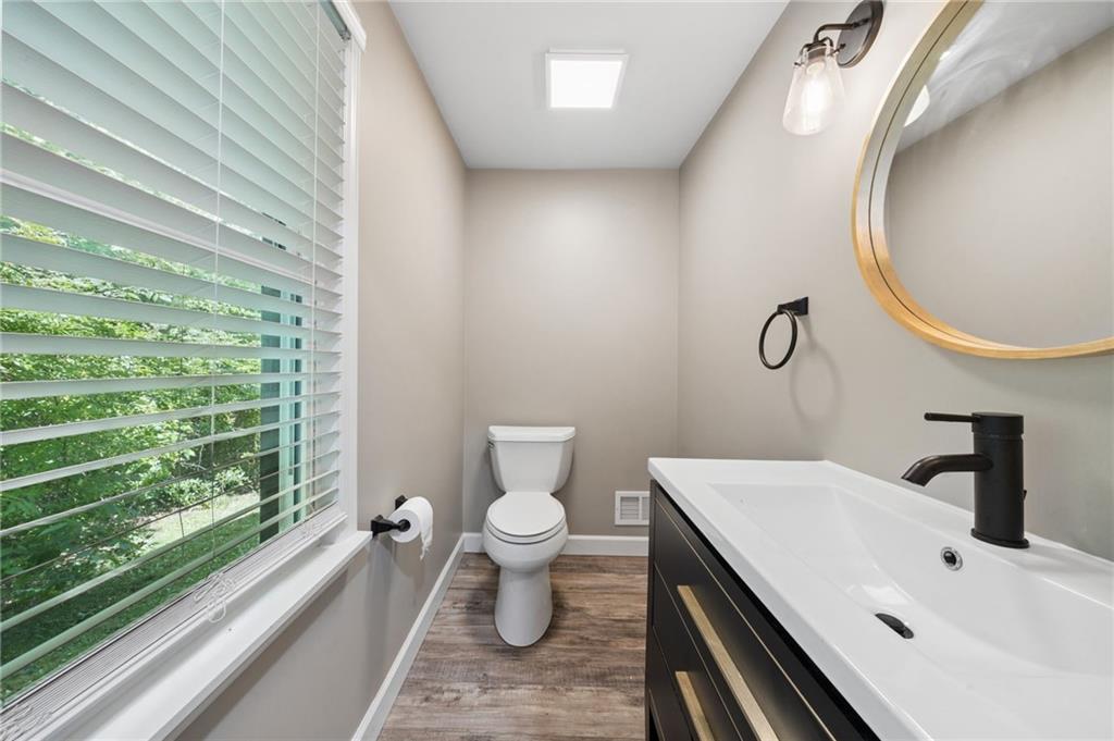 4375 New Texas Road Pittsburgh, PA 15239 - Photo 14 of 34