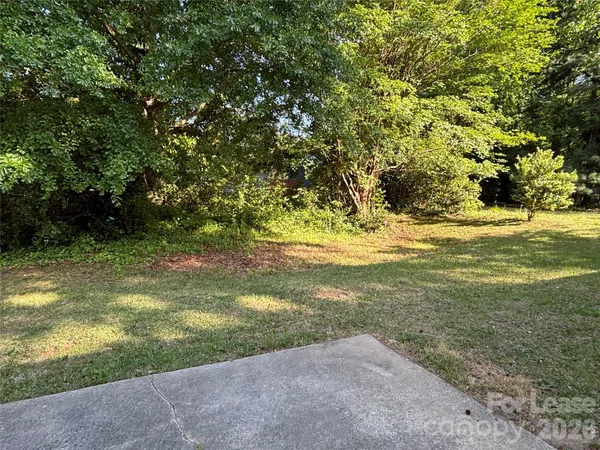 $1,600 | 6714 Marston Court, Charlotte, NC 28215