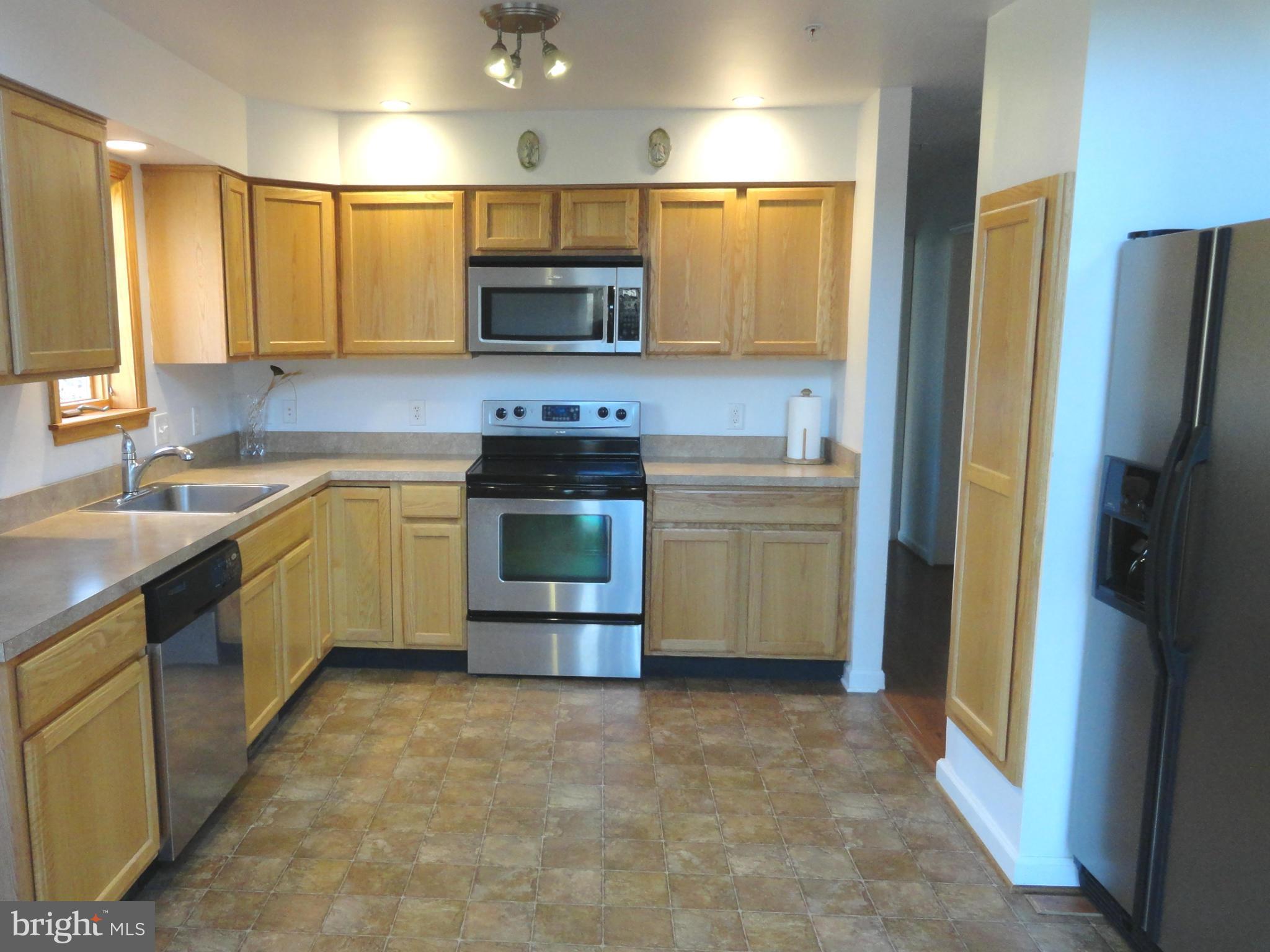 14502 Ridenour Road Smithsburg, MD 21783 - Photo 9 of 19 Kitchen