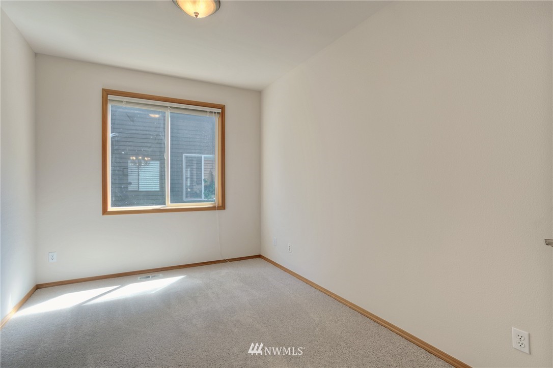 907 183rd Place Southeast Bothell, WA 98012 - Photo 13 of 25