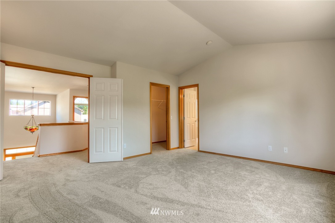 907 183rd Place Southeast Bothell, WA 98012 - Photo 16 of 25