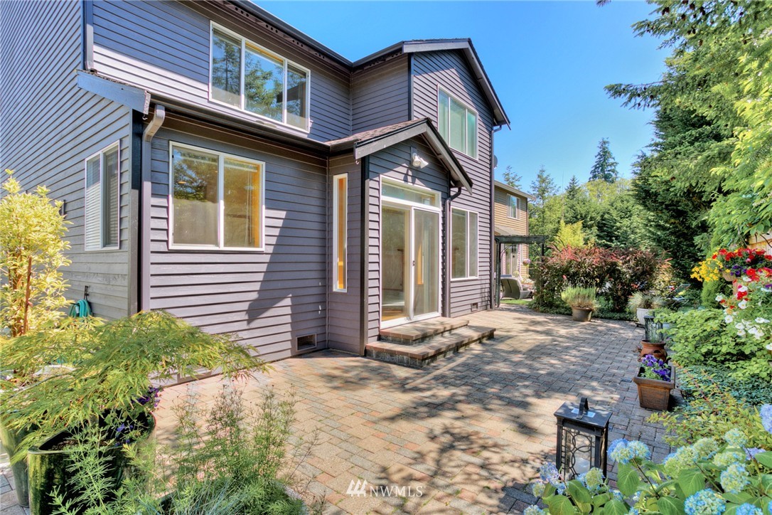 907 183rd Place Southeast Bothell, WA 98012 - Photo 8 of 25