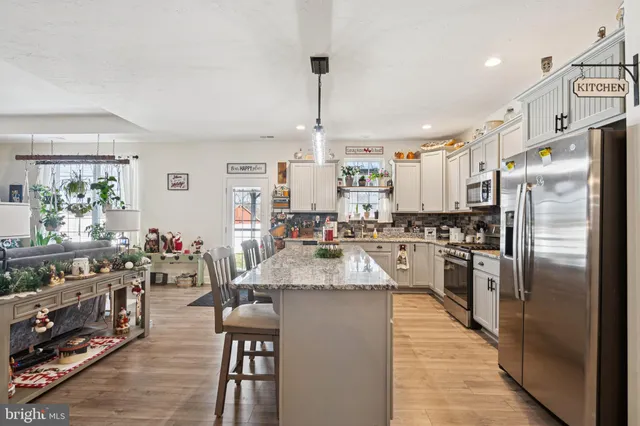 $429,900 | 2624 Village Road, Dover, PA 17315