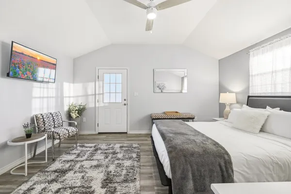 $1,250,000 | 124 Madrona Drive, Kerrville, TX 78028