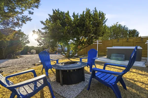 $1,250,000 | 124 Madrona Drive, Kerrville, TX 78028