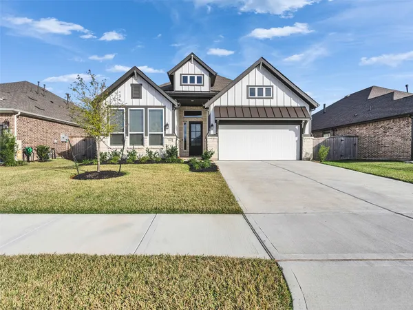 $508,900 | 2211 Cherry Brg Lane, Tomball, TX 77375