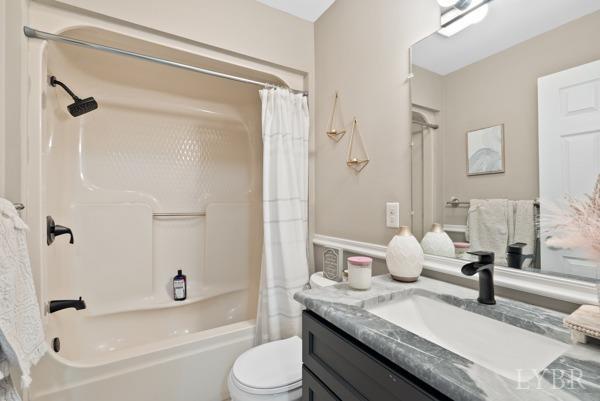 203 Manor Drive Forest, VA 24551 - Photo 7 of 24