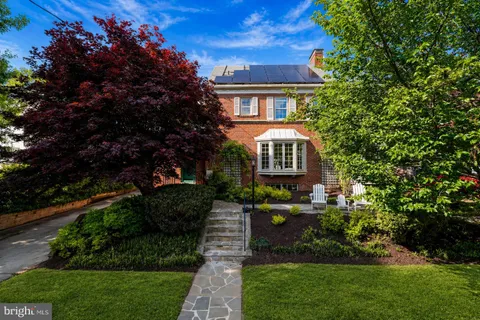 $1,975,000 | 4507 Verplanck Place Northwest, Washington, DC 20016