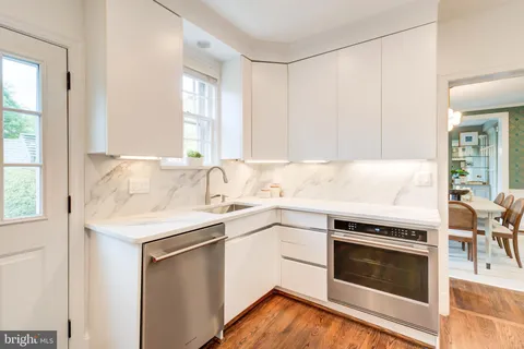 $1,975,000 | 4507 Verplanck Place Northwest, Washington, DC 20016